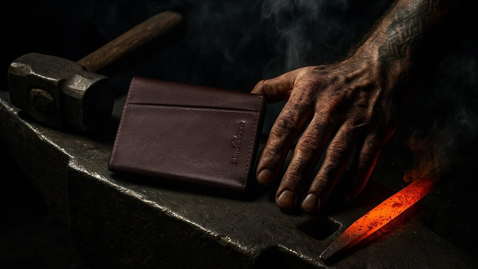 aliuminis kortelių dėklas 